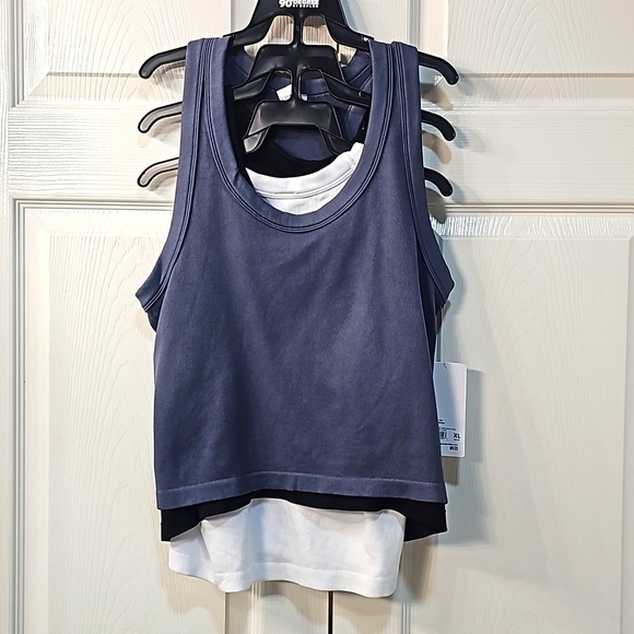 NWT 90 Degree by Reflex 3 pack Seamless Crop Tops. Satellite, White & Black XL - Picture 1 of 13